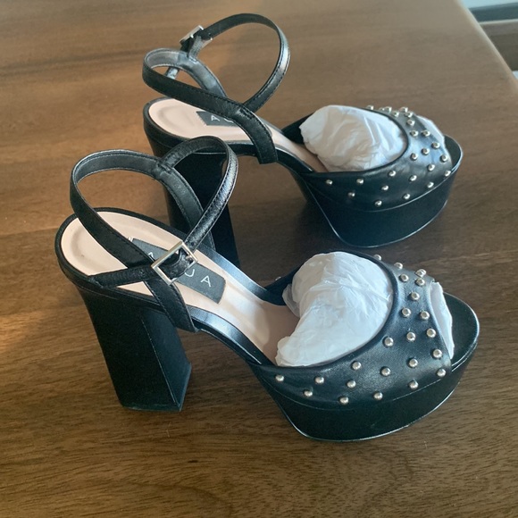 Aqua Cullen platform heels - Picture 5 of 7